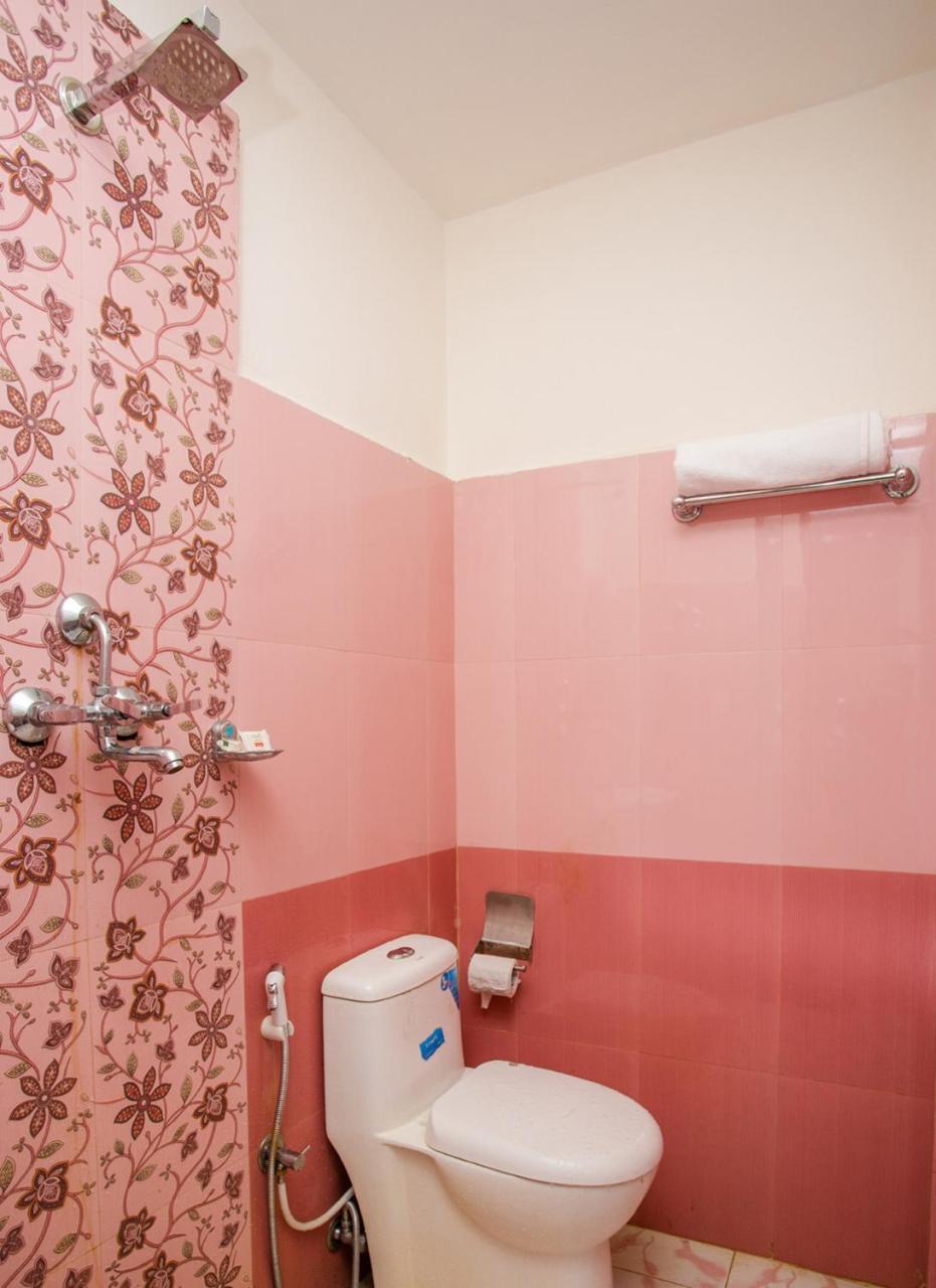 Oyo 142 Co International Guest House Kathmandu Luaran gambar